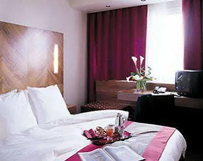 فندق ميديان كونجريس 3*