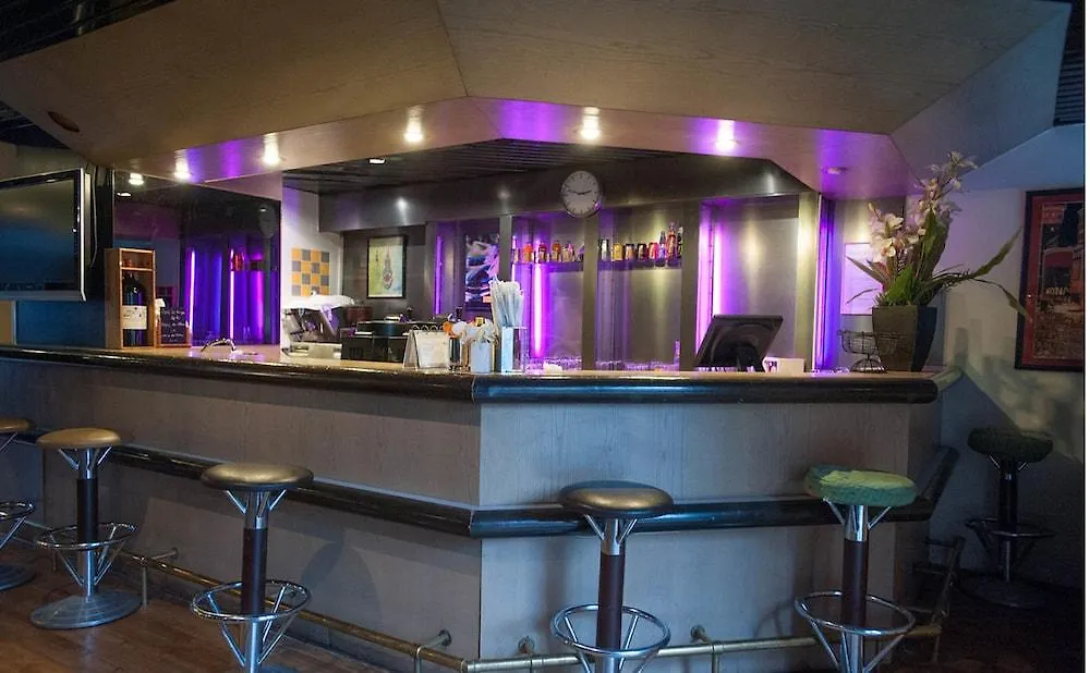 Median Congres Hotel 3*
